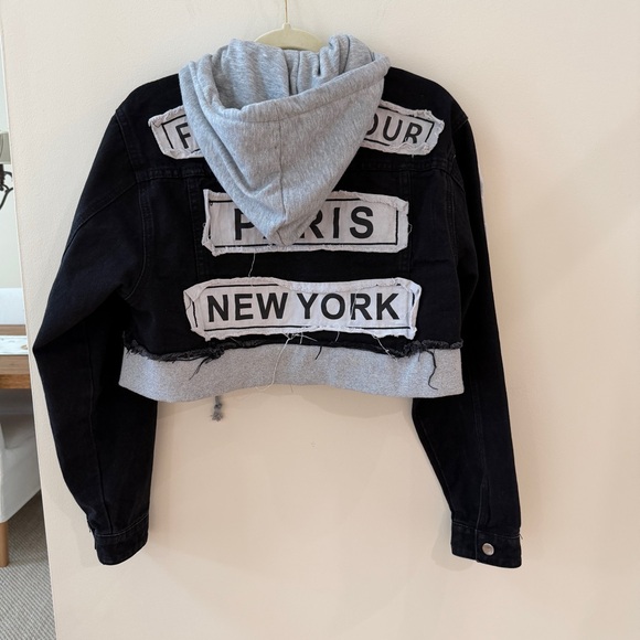 American Bazi Fashion Tour Cropped Denim Jacket with Gray Hoodie - Medium - Picture 2 of 13